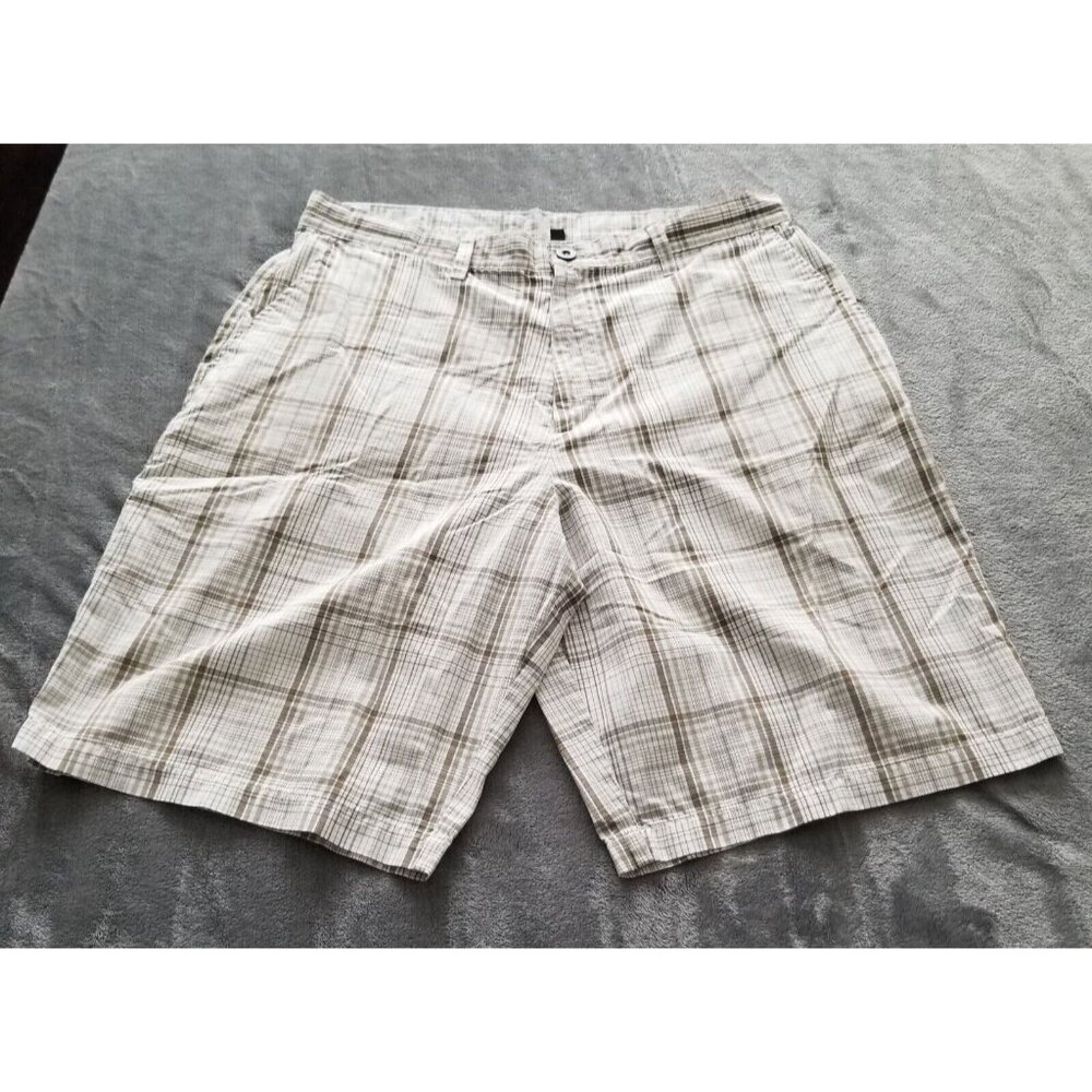 Subculture Men's Casual White/Tan Plaid Walking Shorts Size 34 Flat-Front